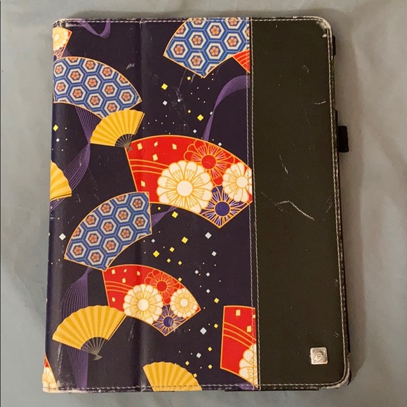 iPad case - Picture 1 of 3
